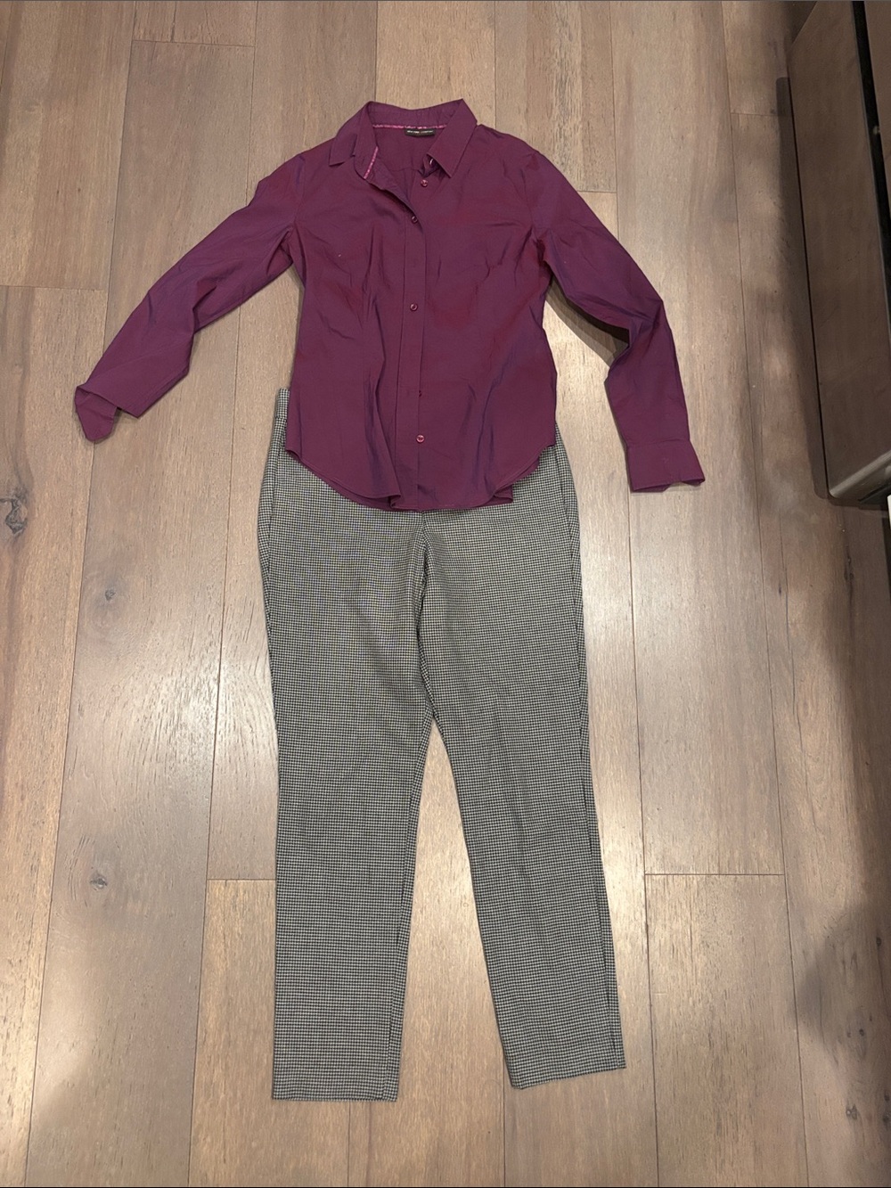 New York & Company Plum Button-Up Shirt with Gray Skinny Pants